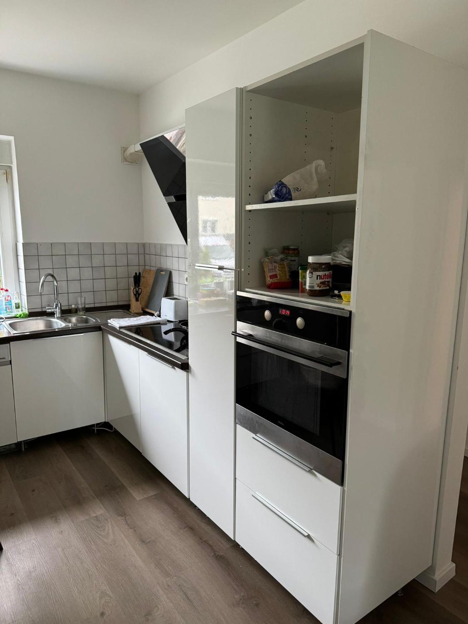 Haus Mit Garten - Kingbett - Wifi - Parkplatz Эссен Экстерьер фото